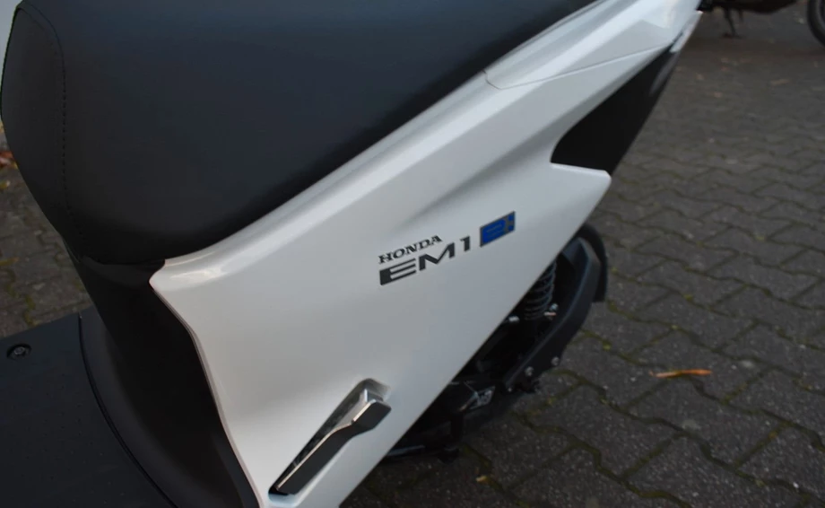 Angebot Honda EM1 e Bild 5: Angebot Honda EM1 e