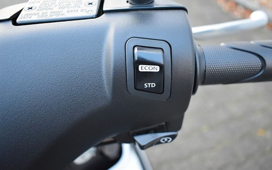 Gebrauchtmotorrad Honda EM1 e - Bild 8