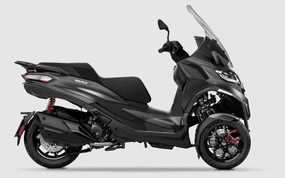 Neufahrzeug Piaggio MP3 400 Sport - Bild 6 Neufahrzeug Piaggio MP3 400 Sport - Bild 6