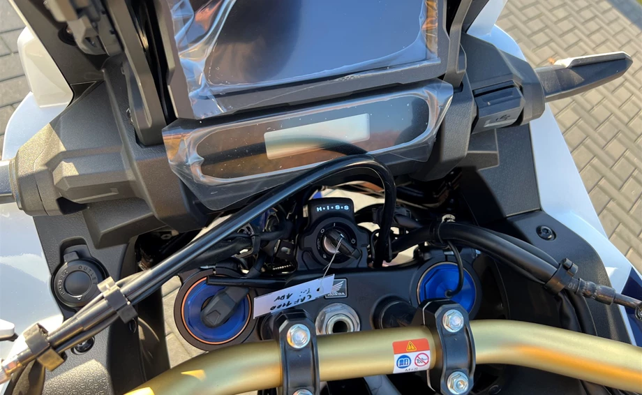 Angebot Honda CRF1100L Africa Twin Adventure Sports Bild 9: Angebot Honda CRF1100L Africa Twin Adventure Sports