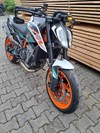 KTM 890 Duke R