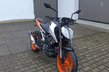 KTM 125 Duke