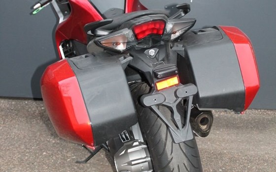 Gebrauchtmotorrad Honda VFR 1200 F - Bild 4