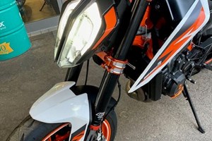 Angebot KTM 890 Duke R