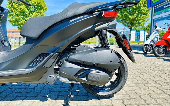 Neufahrzeug Piaggio MP3 310 Sport - Bild 11