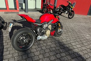 Angebot Ducati Streetfighter V4 S