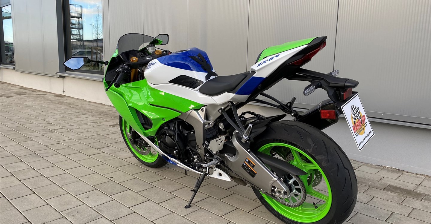 Offer Kawasaki Ninja ZX-6R 40th Anniversary Edition