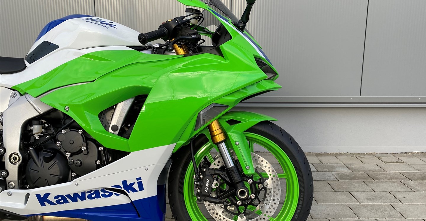 Offer Kawasaki Ninja ZX-6R 40th Anniversary Edition