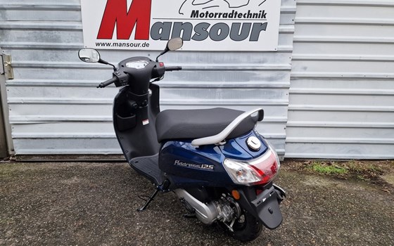Gebrauchtmotorrad Suzuki UE 125 - Bild 4