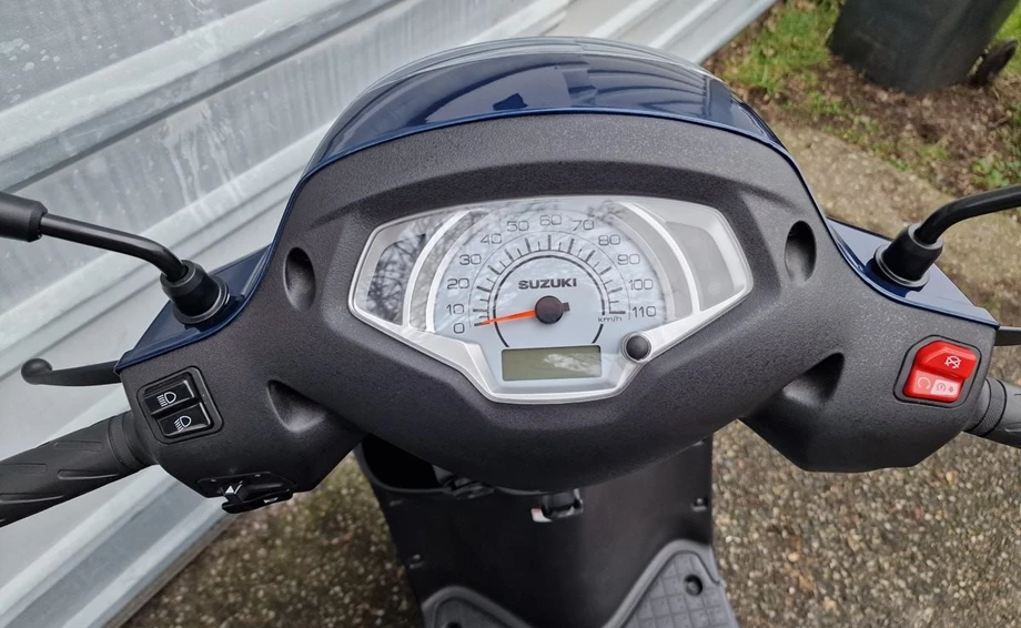 Angebot Suzuki UE 125 Bild 6: Angebot Suzuki UE 125