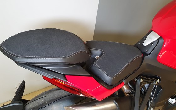 Neufahrzeug MV Agusta Brutale 1000 RS - Bild 13