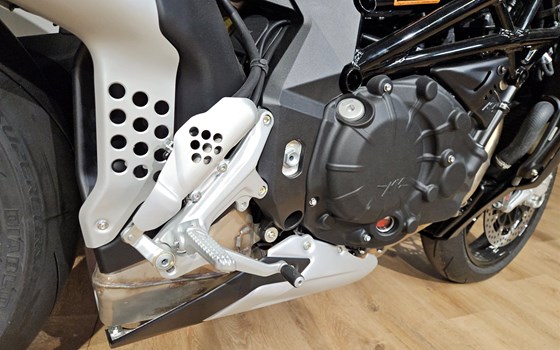 Neufahrzeug MV Agusta Brutale 1000 RS - Bild 5