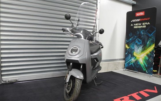 Gebrauchtmotorrad NIU MQi GT EVO - Bild 3