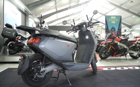Gebrauchtmotorrad NIU MQi GT EVO - Bild 7