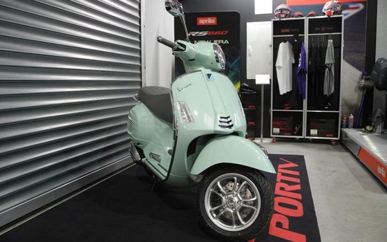 Neufahrzeug Vespa TS - Bild 12