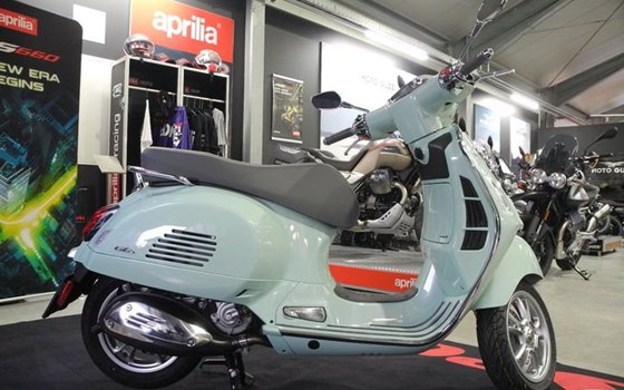 Neufahrzeug Vespa TS - Bild 14