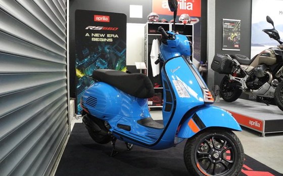 Neufahrzeug Vespa GTS Super Sport - Bild 7
