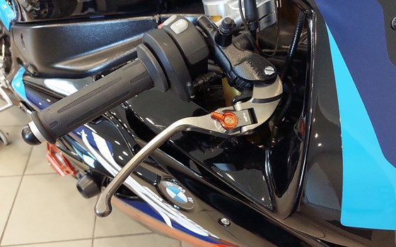 Gebrauchtmotorrad BMW S 1000 RR - Bild 2 Gebrauchtmotorrad BMW S 1000 RR - Bild 2