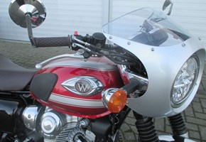 Kawasaki W800