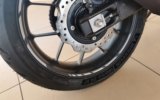 Gebrauchtmotorrad Honda CB500 Hornet - Bild 8