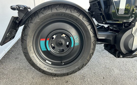 Neufahrzeug BMW CE 02 11kW - Bild 6