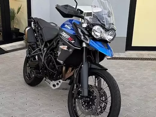 Triumph Tiger 800 XCx