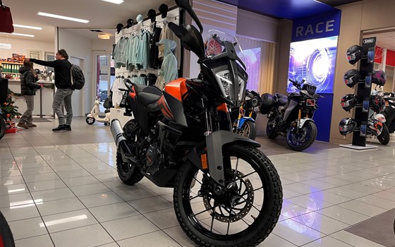 Gebrauchtmotorrad KTM 390 Adventure - Bild 1 Gebrauchtmotorrad KTM 390 Adventure - Bild 1