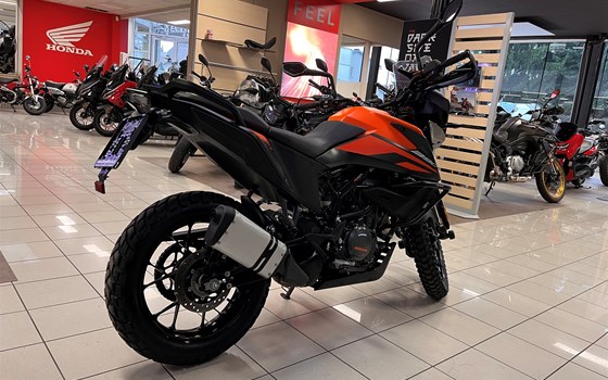 Gebrauchtmotorrad KTM 390 Adventure - Bild 3 Gebrauchtmotorrad KTM 390 Adventure - Bild 3