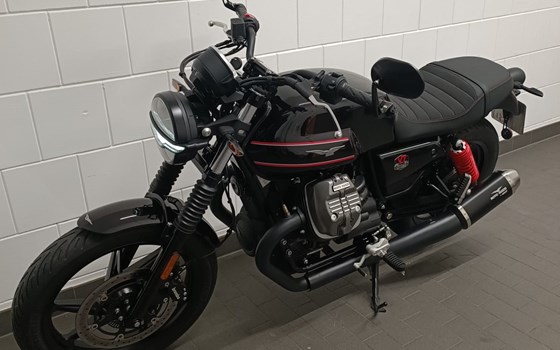 Gebrauchtmotorrad Moto Guzzi V7 Stone Special Edition - Bild 14