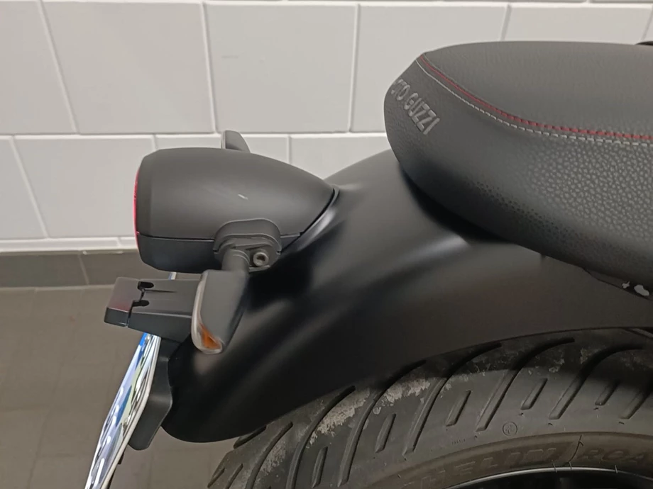 Angebot Moto Guzzi V7 Stone Special Edition Bild 12: Angebot Moto Guzzi V7 Stone Special Edition