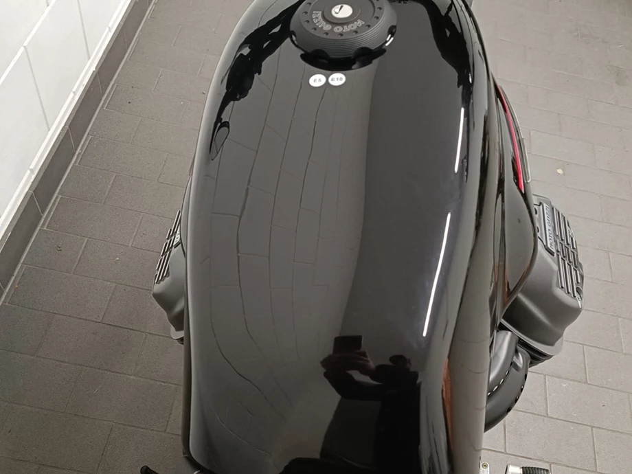 Angebot Moto Guzzi V7 Stone Special Edition Bild 3: Angebot Moto Guzzi V7 Stone Special Edition