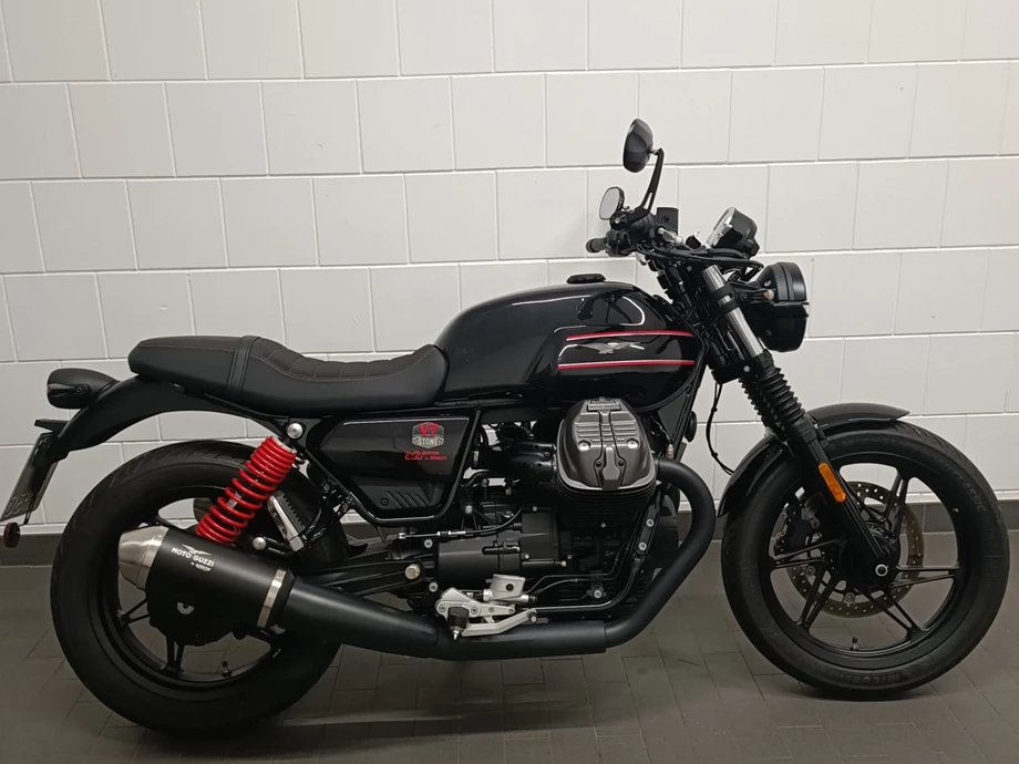 Angebot Moto Guzzi V7 Stone Special Edition Bild 1: Angebot Moto Guzzi V7 Stone Special Edition