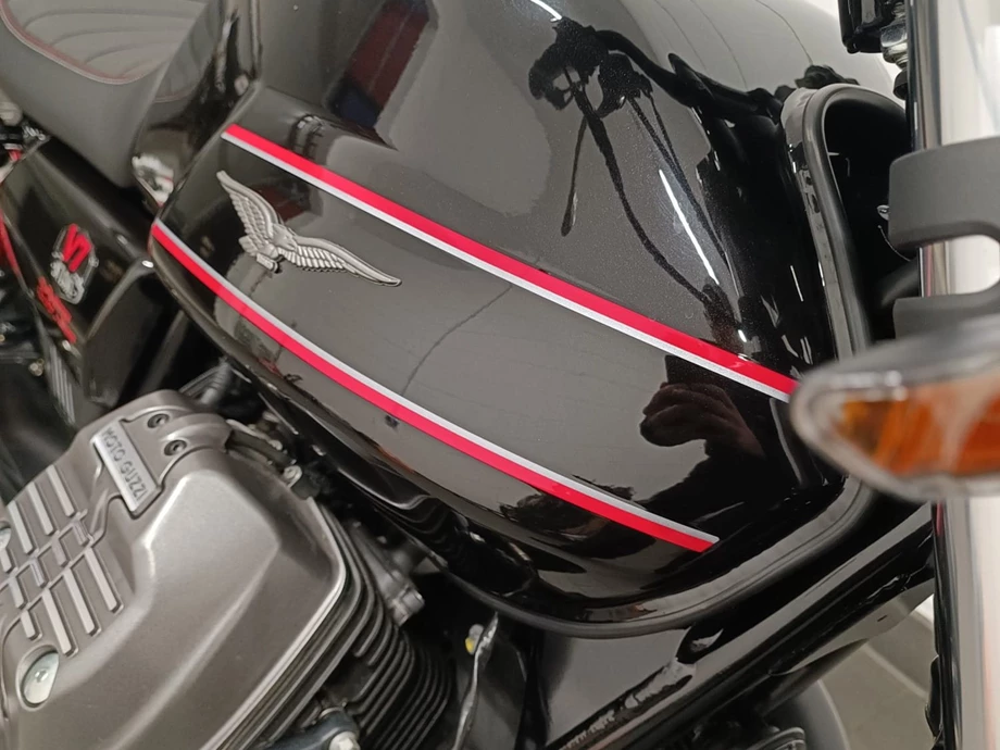 Angebot Moto Guzzi V7 Stone Special Edition Bild 8: Angebot Moto Guzzi V7 Stone Special Edition
