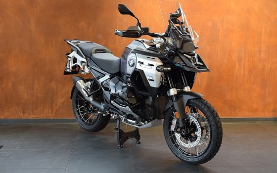 Gebrauchtmotorrad BMW R 1300 GS Adventure - Bild 1 Gebrauchtmotorrad BMW R 1300 GS Adventure - Bild 1