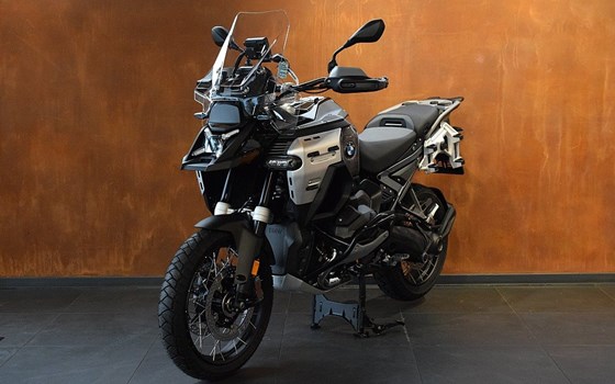 Gebrauchtmotorrad BMW R 1300 GS Adventure - Bild 2