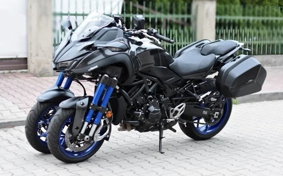 Gebrauchtmotorrad Yamaha Niken - Bild 1