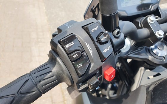 Gebrauchtmotorrad Kawasaki Z e-1 - Bild 14