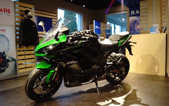 Neufahrzeug Kawasaki Ninja 1000SX - Bild 4 Neufahrzeug Kawasaki Ninja 1000SX - Bild 4