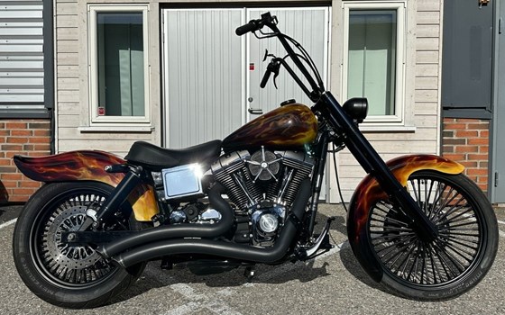 Gebrauchtmotorrad Harley-Davidson Dyna Wide Glide FXDWG - Bild 3