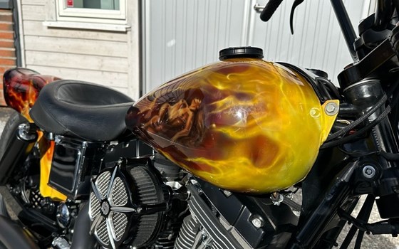 Gebrauchtmotorrad Harley-Davidson Dyna Wide Glide FXDWG - Bild 8