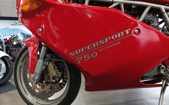 Gebrauchtmotorrad Ducati 750 Sport - Bild 3