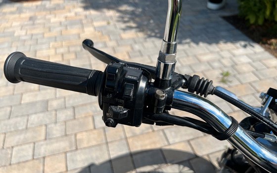 Gebrauchtmotorrad Yamaha SR 500 - Bild 5