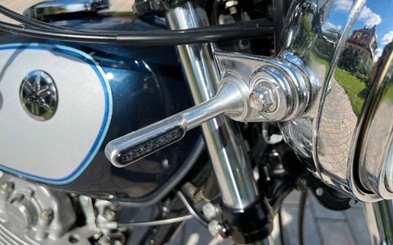 Gebrauchtmotorrad Yamaha SR 500 - Bild 8