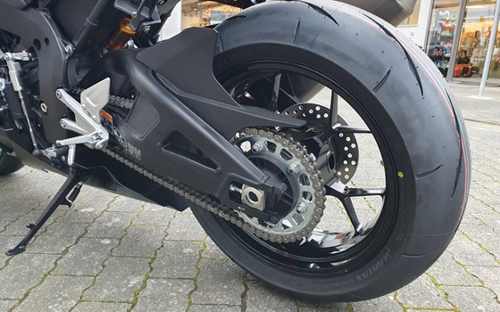 Neufahrzeug Honda CBR1000RR-R Fireblade SP - Bild 17