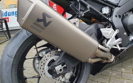 Neufahrzeug Honda CBR1000RR-R Fireblade SP - Bild 9