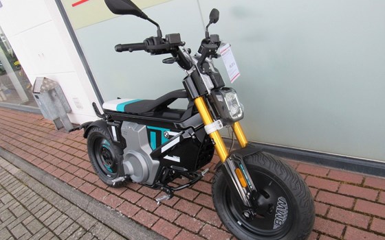Gebrauchtmotorrad BMW CE 02 4kW - Bild 7