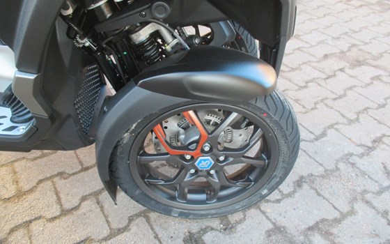 Neufahrzeug Piaggio MP3 530 HPE Exclusive - Bild 14