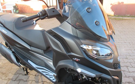 Neufahrzeug Piaggio MP3 530 HPE Exclusive - Bild 15