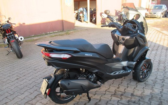 Neufahrzeug Piaggio MP3 530 HPE Exclusive - Bild 3