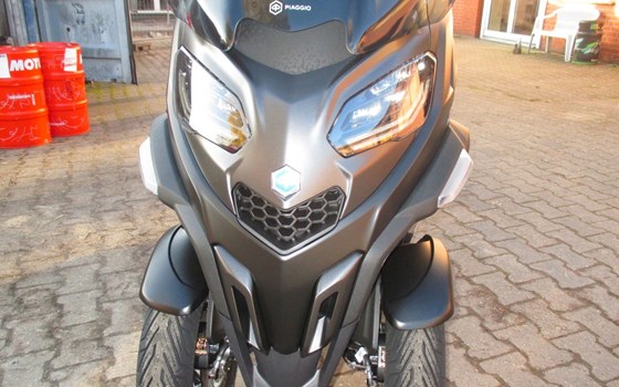 Neufahrzeug Piaggio MP3 530 HPE Exclusive - Bild 9